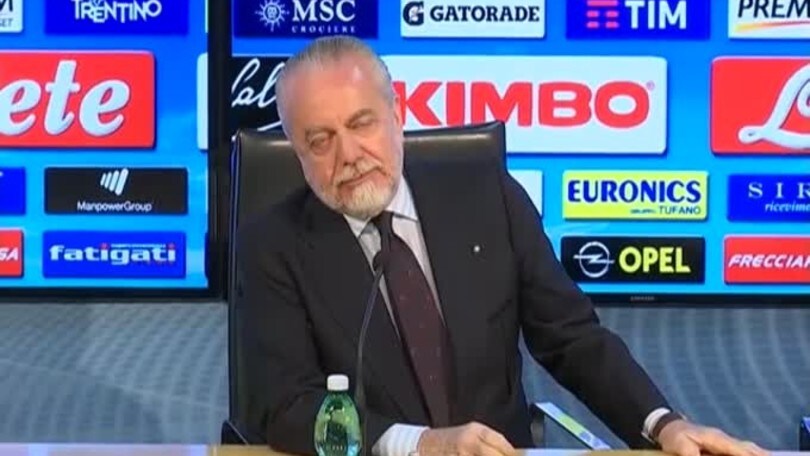 De Laurentiis: "Insigne bandiera del Napoli"