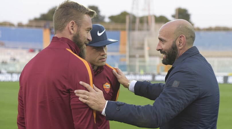 La storia di Monchi: una laurea, 16 scout e 400 dossier