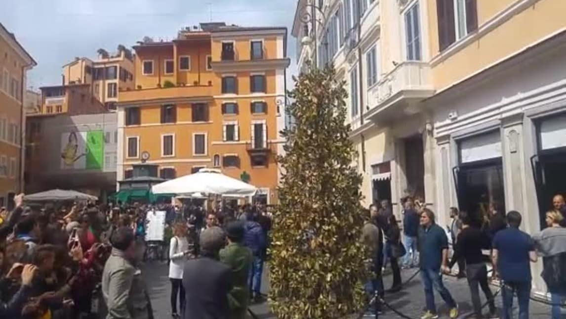 Totti allo store della Nike