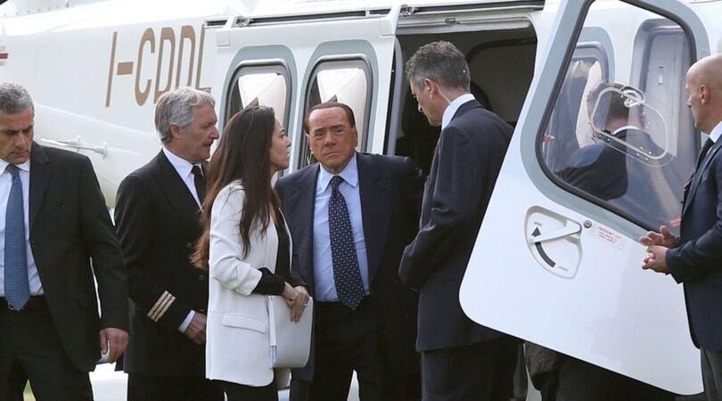 Milan, Berlusconi cade in casa a Portofino