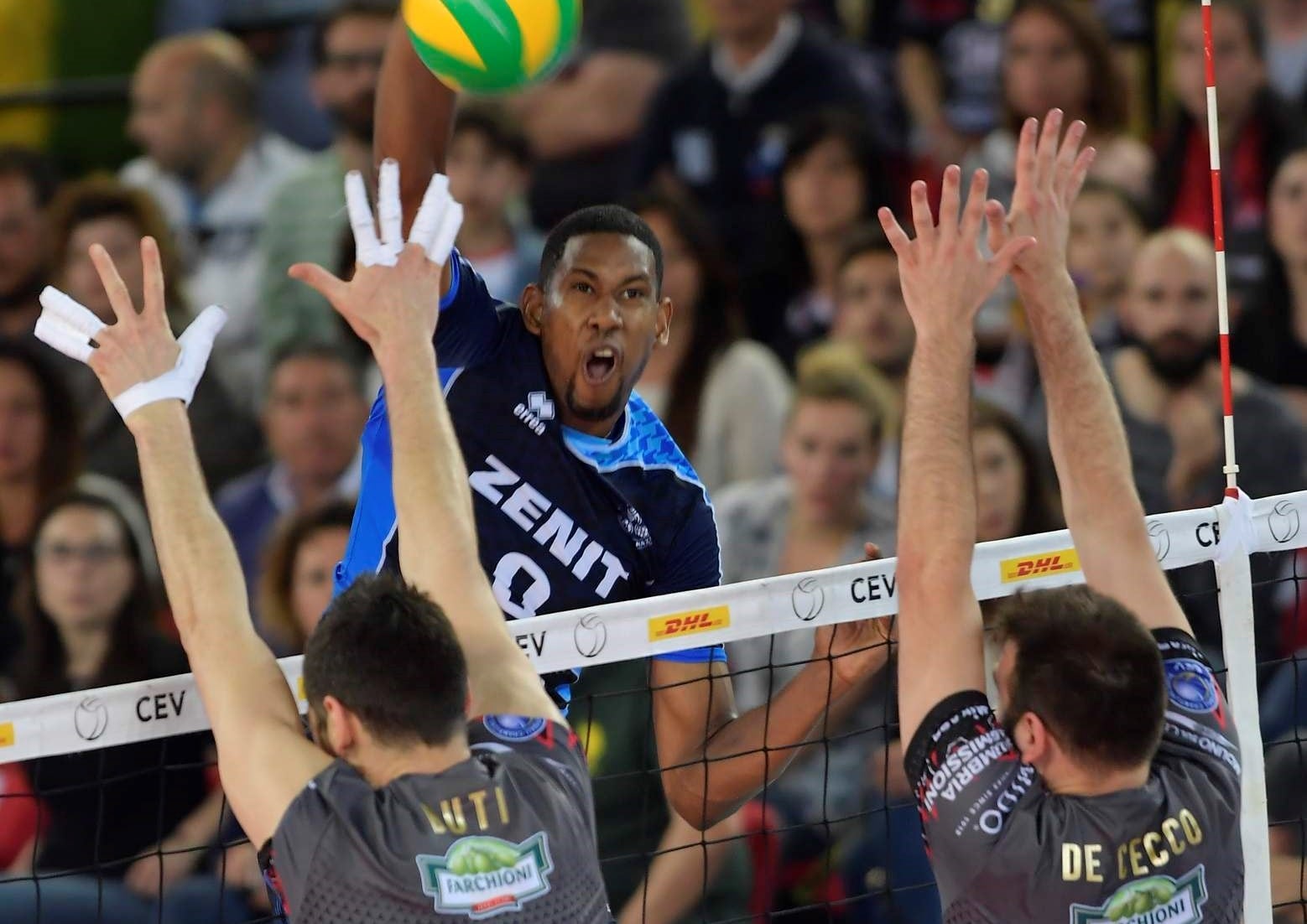Volley: Champions League, il sogno di Perugia si infrange sulle mani dello Zenit