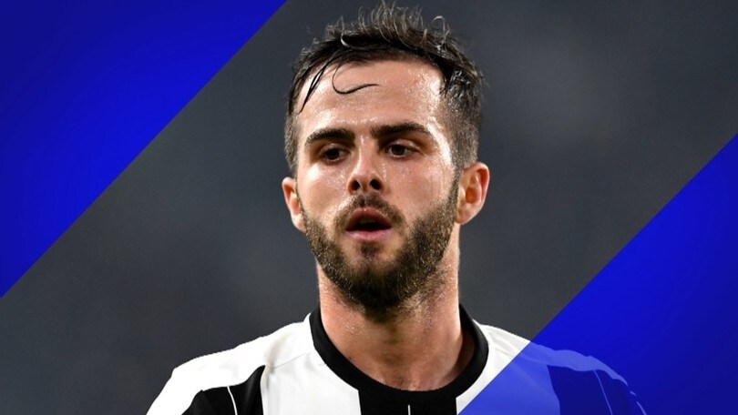 Juventus, Pjanic punge la Roma: "Qui è un'altra cosa"