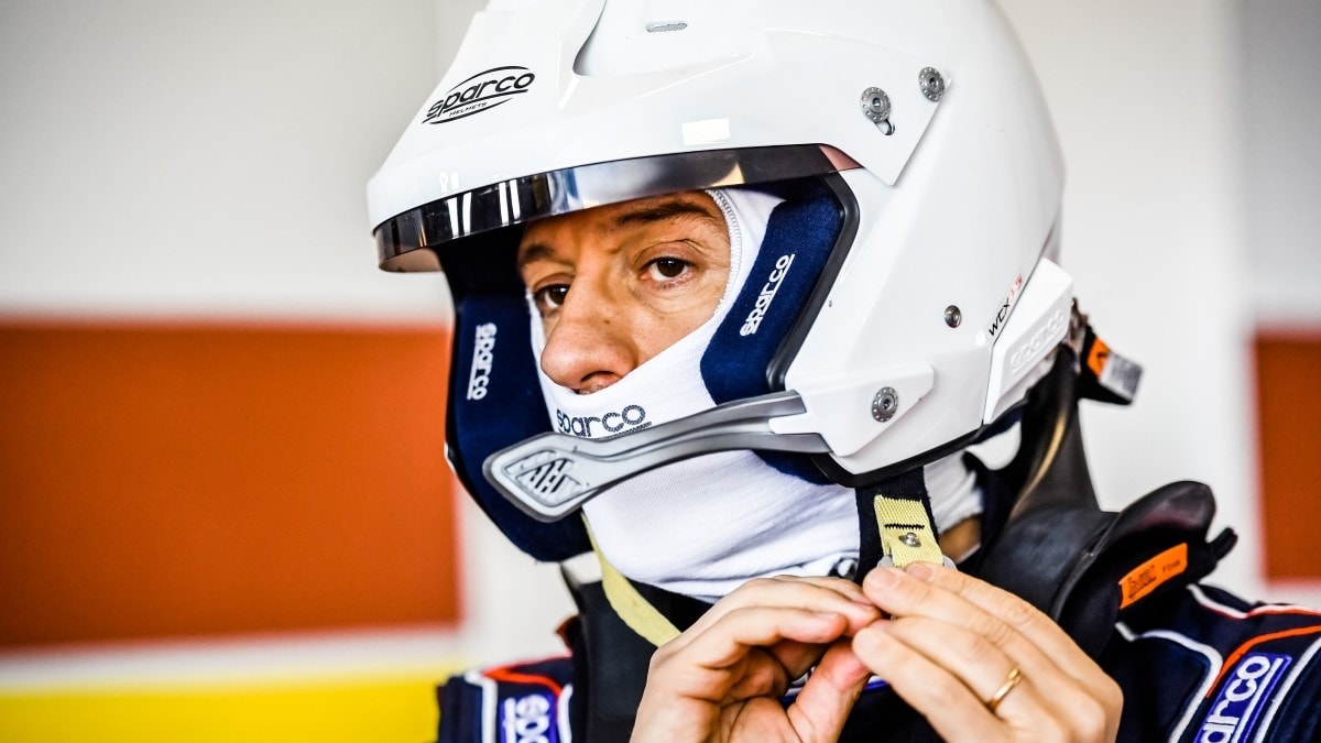 Stefano Accorsi scende in pista con la Peugeot 308 Cup