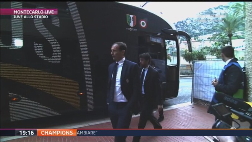 Champions League, Monaco-Juventus: l'arrivo della squadra allo stadio