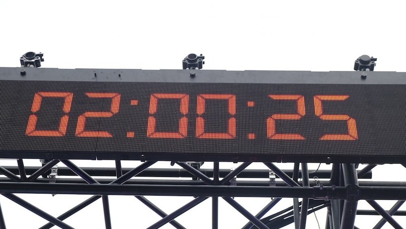 Breaking2: il muro delle 2 ore in maratona non crolla, missione fallita