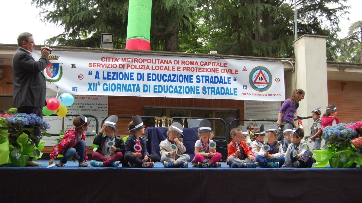 Sicurezza stradale, a Roma corsi gratuiti ai bimbi delle elementari