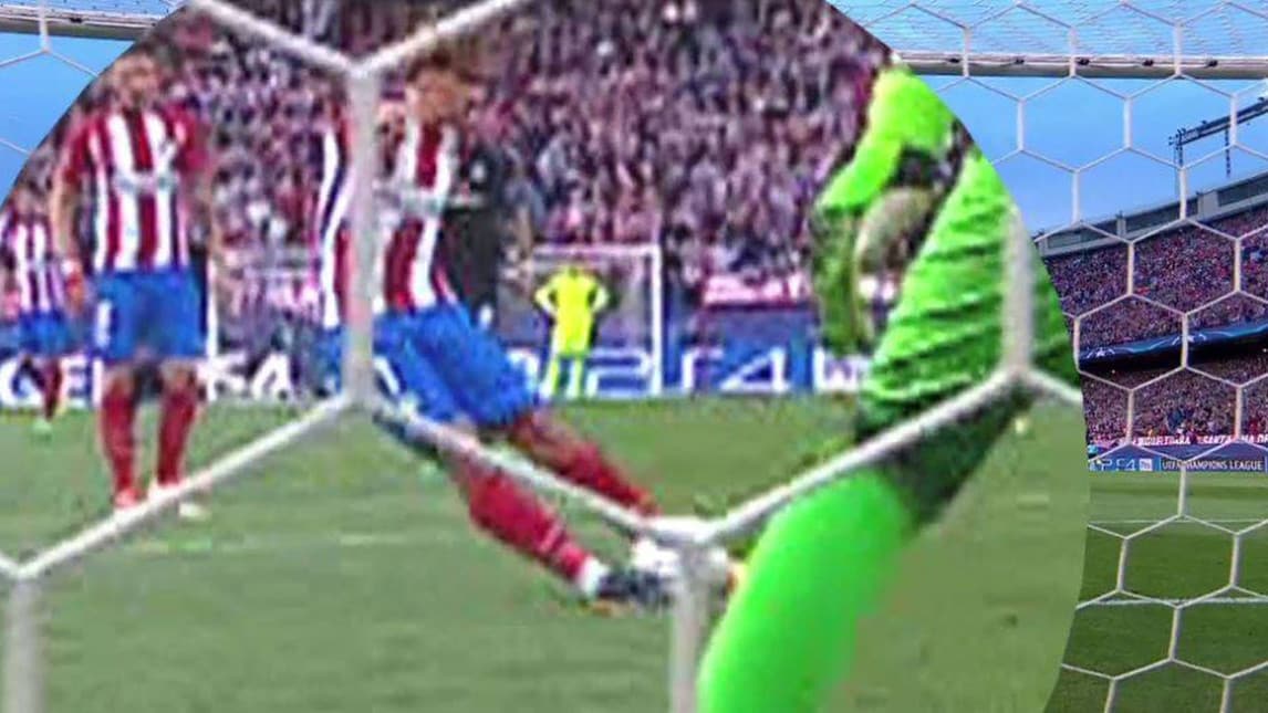 Griezmann, doppio tocco: polemiche social sul rigore