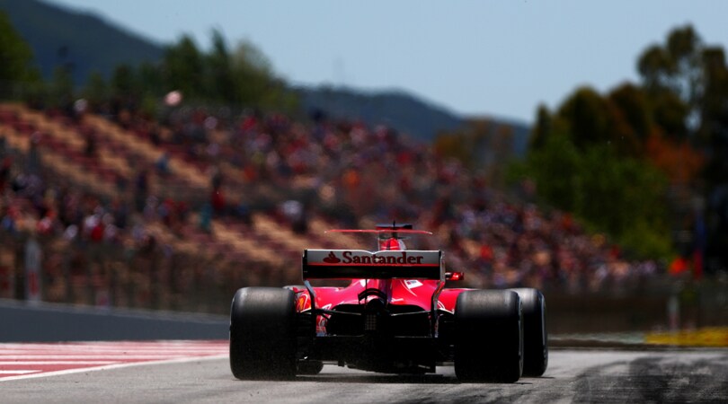 F1: Mercedes davanti a tutti al Montmelò, le immagini