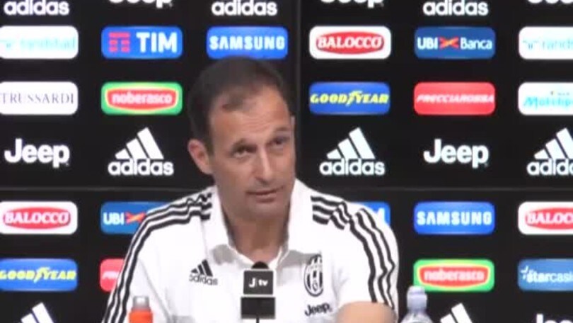 Allegri: "Benatia gioca. Khedira out con Lazio e Crotone"