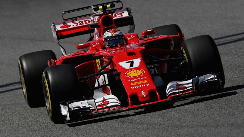 F1, Spagna: contatto con Verstappen, Raikkonen subito out