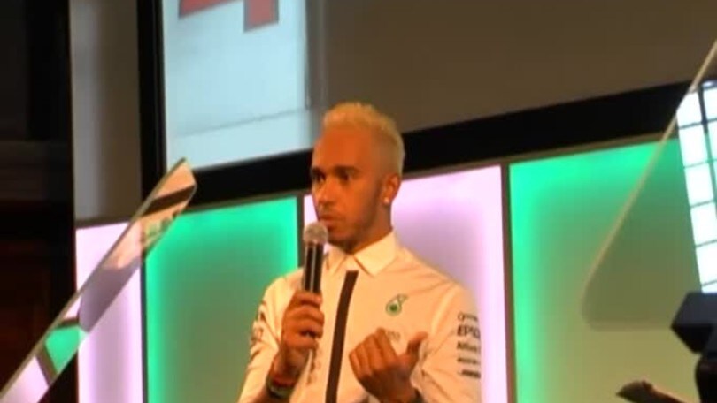 F1, Hamilton vince in Spagna