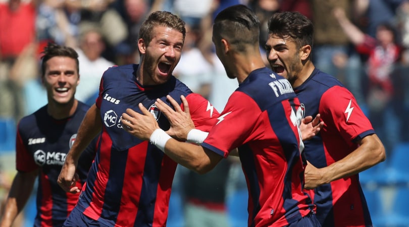 Serie A, Crotone-Udinese 1-0. Palermo-Genoa 1-0, Cagliari-Empoli 3-2: la lotta salvezza  si infiamma