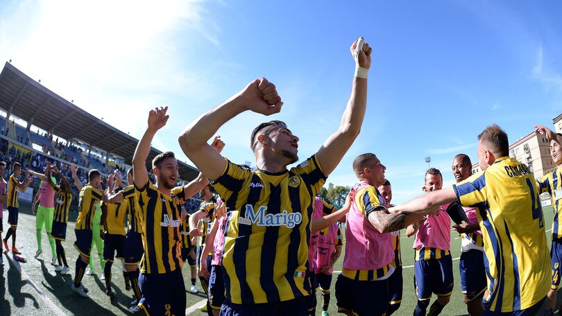 Lega Pro play off, Juve Stabia al secondo turno. Tonfo Padova