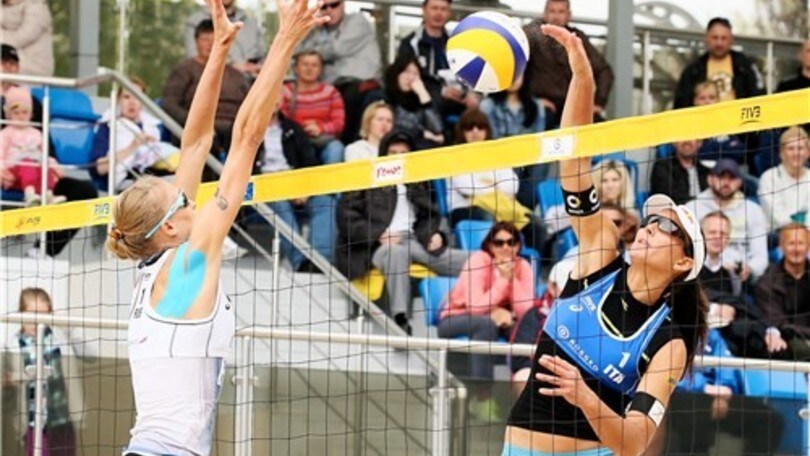 Beach Volley: L'Italia punta sulla coppia Menegatti-Perry