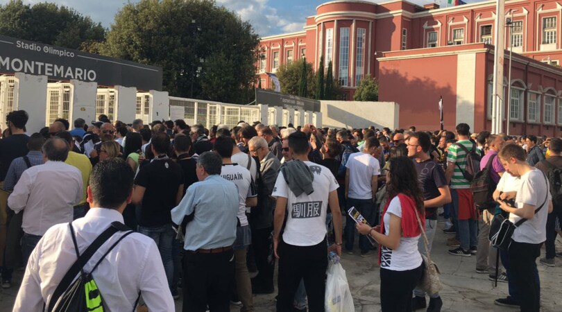 Juventus-Lazio, tifosi in fila prima della finale di Coppa Italia