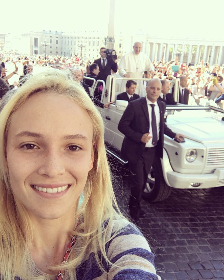 Internazionali d'Italia, Donna Vekic: selfie con Papa Francesco