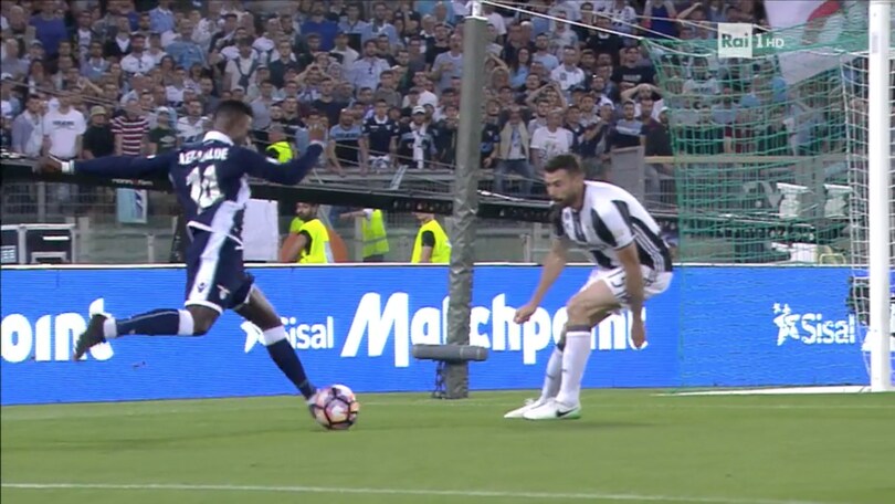 Juventus-Lazio, occasione Keita: che palo al 6'!