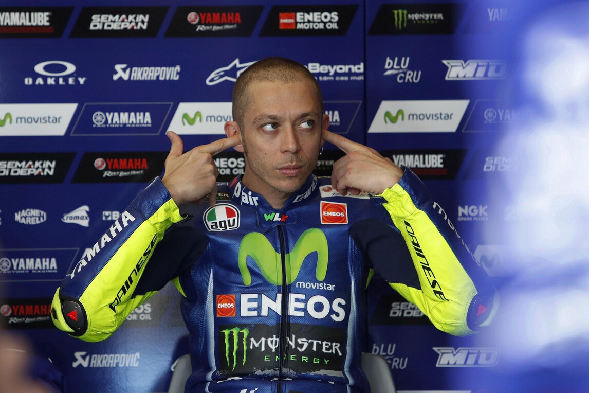 MotoGp, Le Mans: Miller domina le libere sul bagnato, Rossi 8°