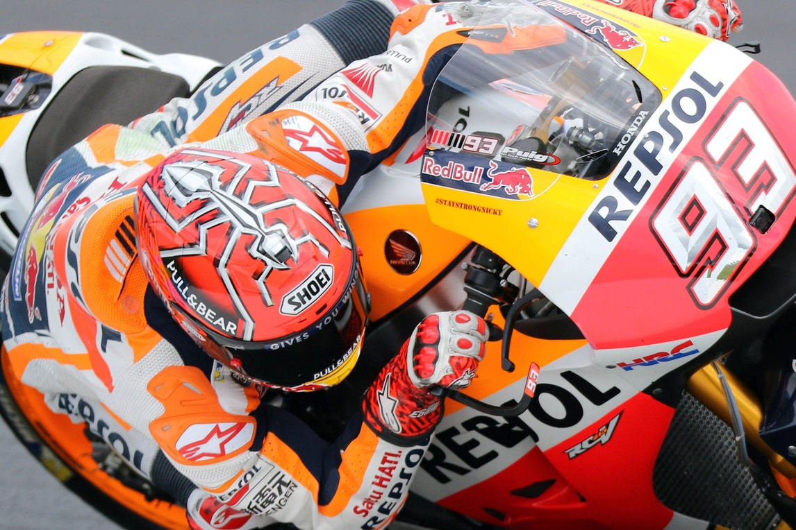 MotoGp Le Mans: Marquez il più veloce nel warm up, Rossi 8°