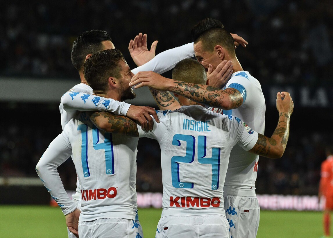 Napoli-Fiorentina, top&flop azzurri: Mertens re del tridente da favola