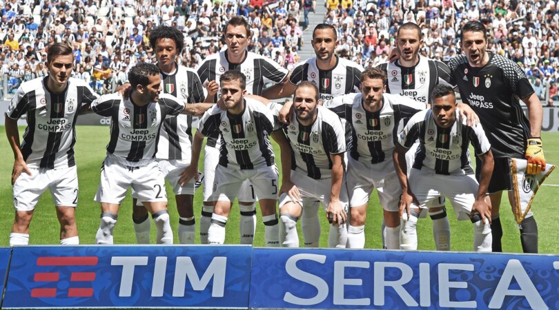 Juventus-Crotone 3-0: Mandzukic, Dybala e Alex Sandro, gol da scudetto