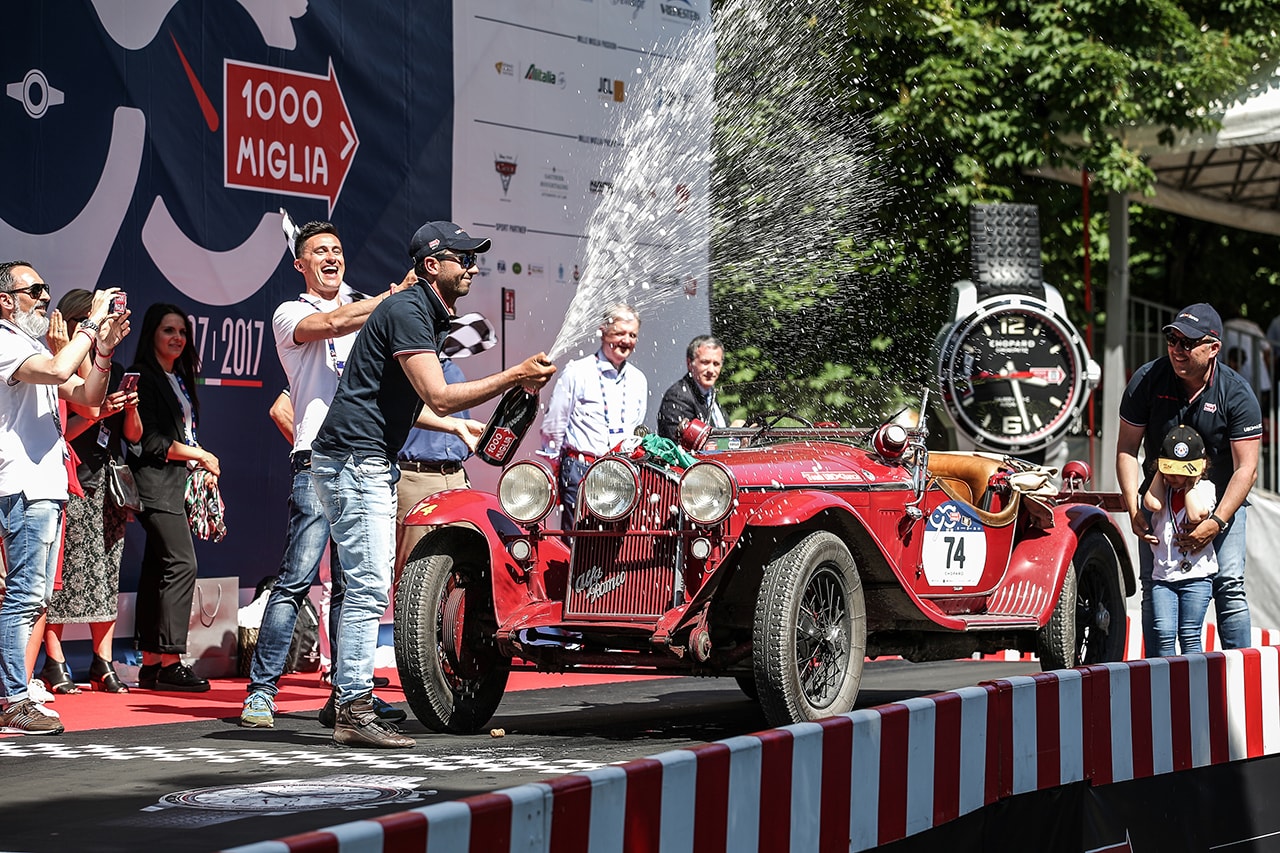 Mille Miglia, vince l'Alfa di Nuvolari 87 anni dopo