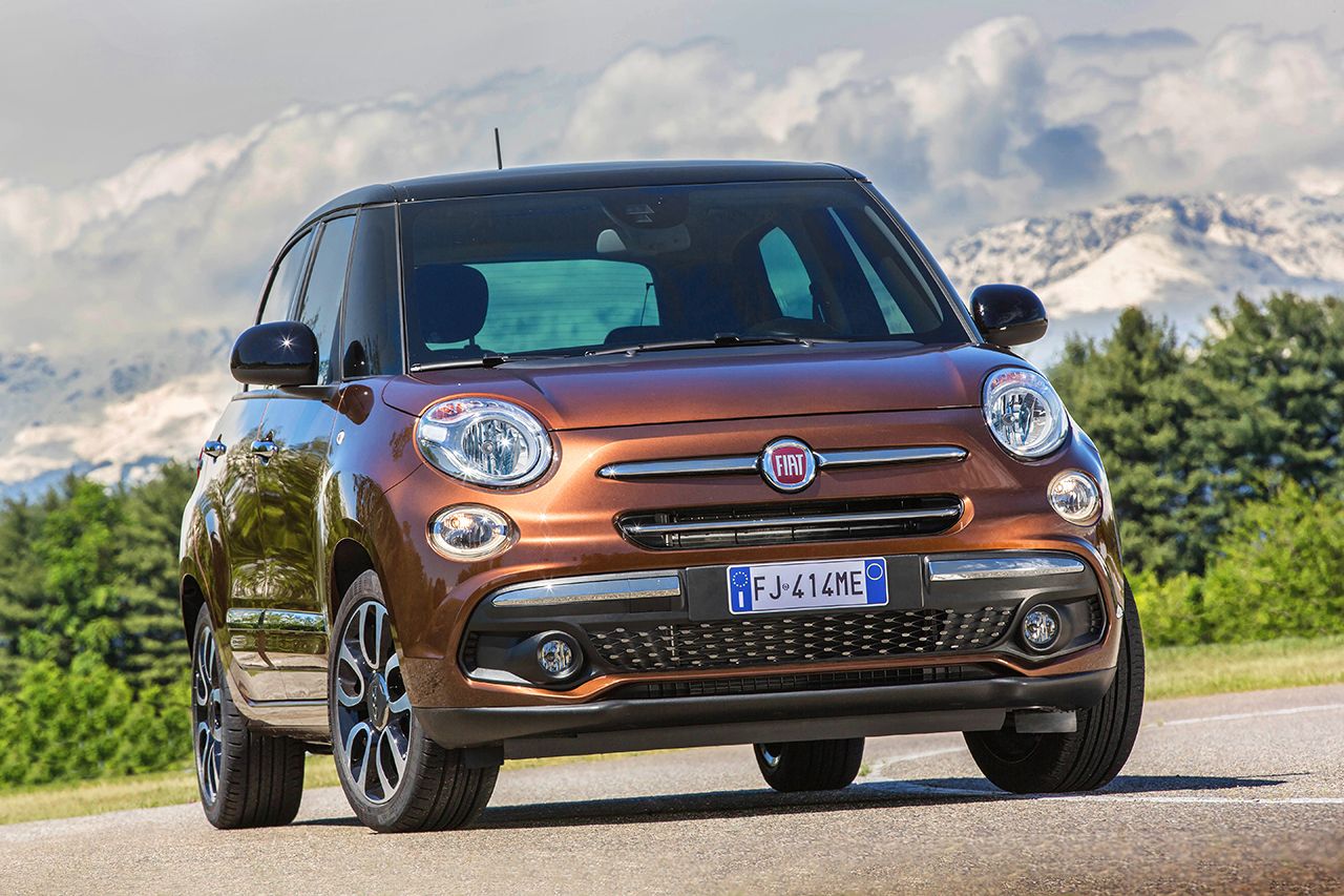 Fiat 500L, col restyling diventa Urban e Cross