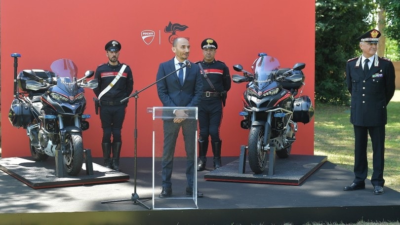 Ducati, la Multistrada si arruola coi Carabinieri