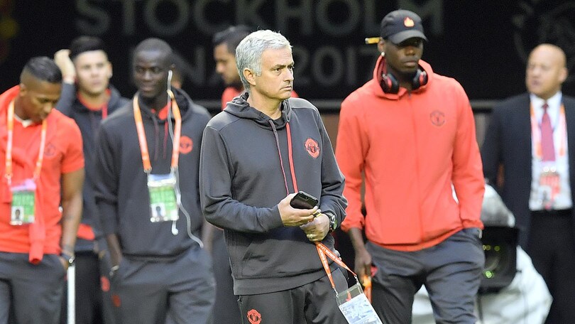 Europa League, il Manchester United ricorda le vittime dell'attentato