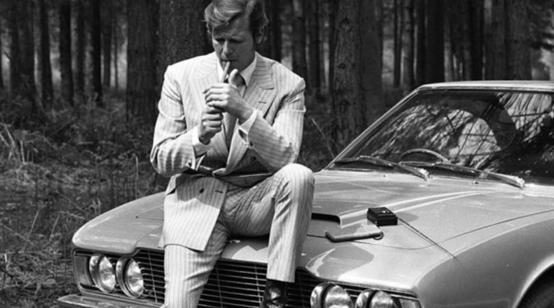 Roger Moore, un'icona di stile anche in auto