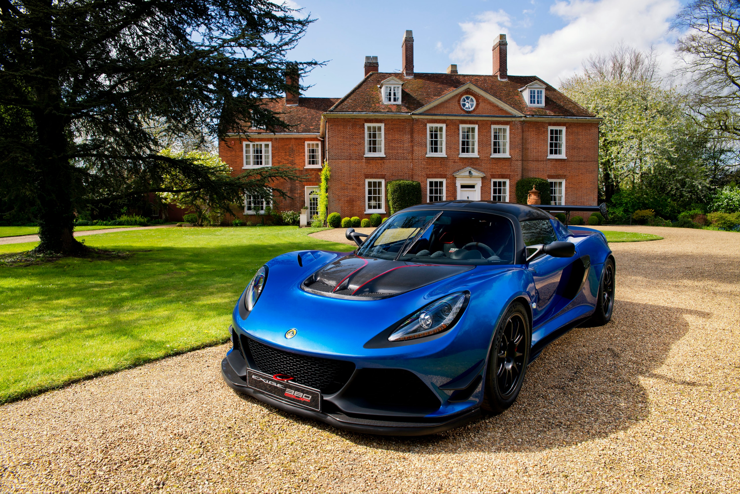 I cinesi di Geely pronti a comprare Lotus