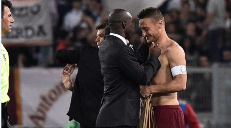 Seedorf a Totti: «Ci saremmo completati bene, come ho fatto con Kakà»