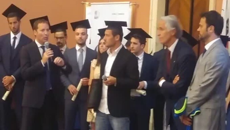 Totti: "Le parole di Maradona? Ora posso anche smettere..."