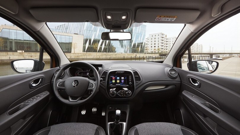 Renault Captur 2017: foto e prezzi