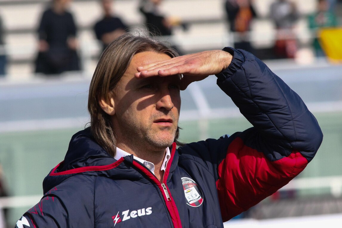 Calciomercato, Crotone-Nicola: sì rimandato. Intanto scatta il tour in bici