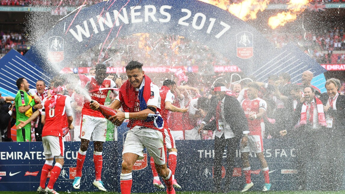 Vince l'Arsenal, festa scatenata per la FA Cup