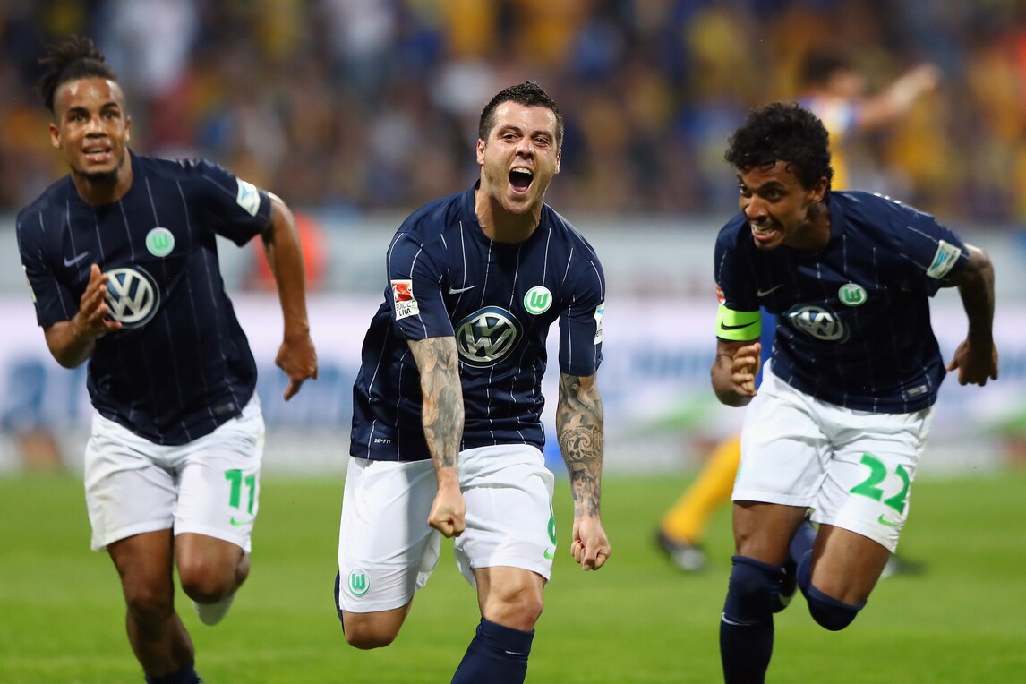 Braunschweig-Wolfsburg 0-1, Mario Gomez resta in Bundesliga