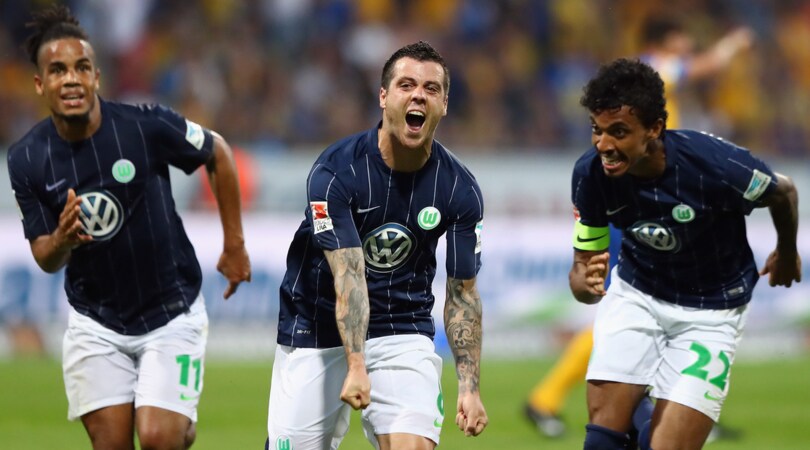 Braunschweig-Wolfsburg 0-1, Mario Gomez resta in Bundesliga
