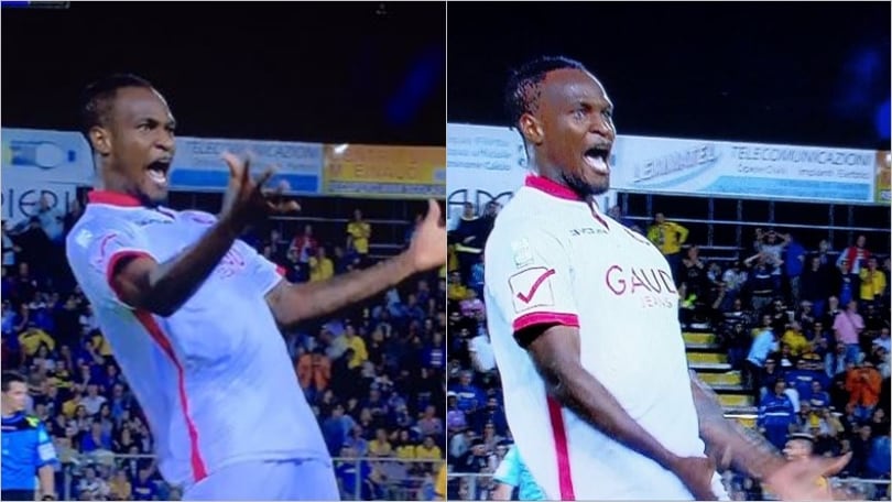 Serie B, Frosinone-Carpi: il gestaccio di Mbakogu dopo il gol