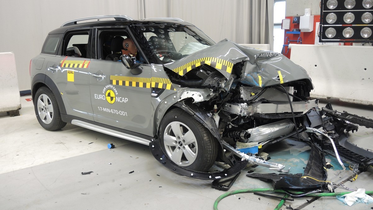 Crash test Euro NCAP, 5 stelle per Countryman e Kodiaq
