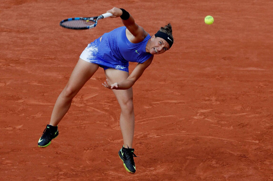 Roland Garros, Sara Errani si piega alla Mladenovic