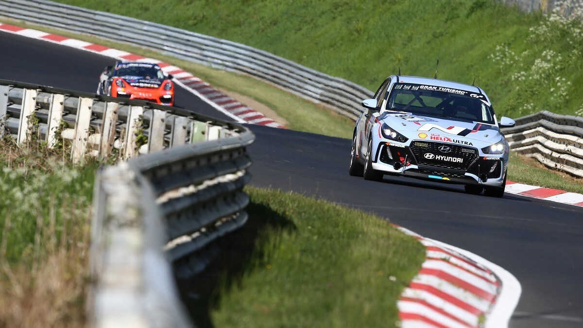 Hyundai i30 N, i test finali alla 24 Ore del Nurburgring