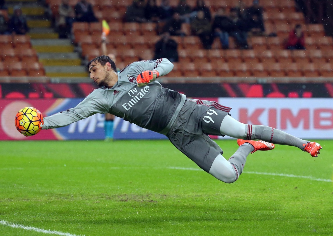Calciomercato Milan, Donnarumma non si sbilancia: «Rinnovo? Vedremo...»