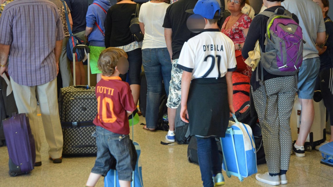 Juve-Real, all'aeroporto spuntano... Totti e Dybala
