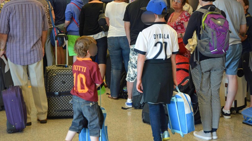 Juve-Real, all'aeroporto spuntano... Totti e Dybala