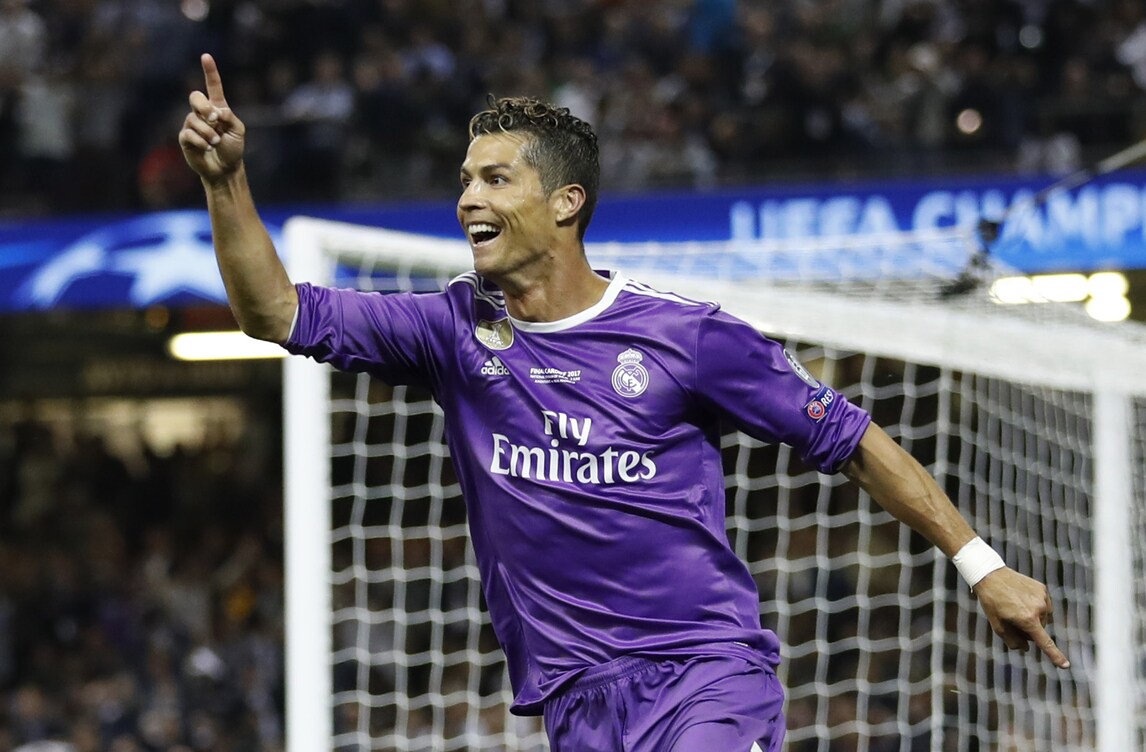 Ronaldo, al via l'asta benefica per incontrare il portoghese