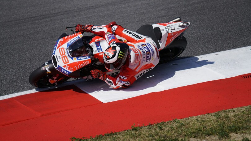 MotoGp Ducati, Lorenzo: «Non sono soddisfatto»