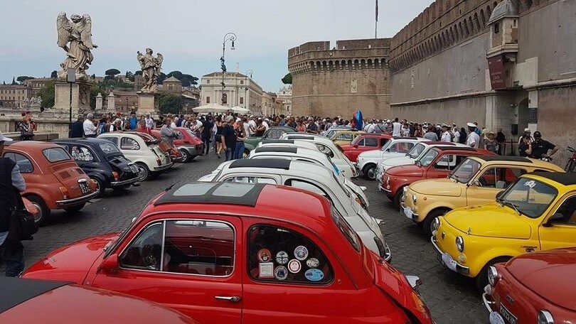 Fiat 500, il raduno storico a Roma celebra i 60 anni