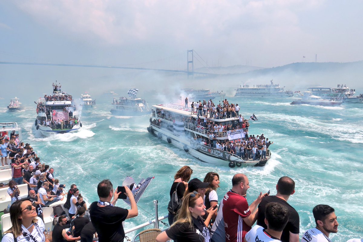 Besiktas, la festa scudetto è da brividi