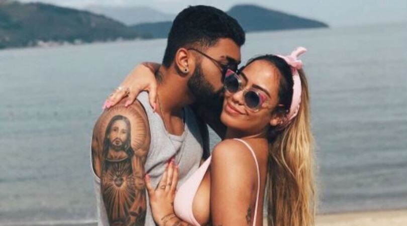 Gabigol pensa solo a Rafaella: «Non ti lascerò mai»
